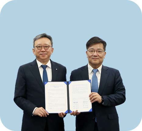 슬라이드배너_생산적 금융 활성화 및 산업 선구안 배양을 위한